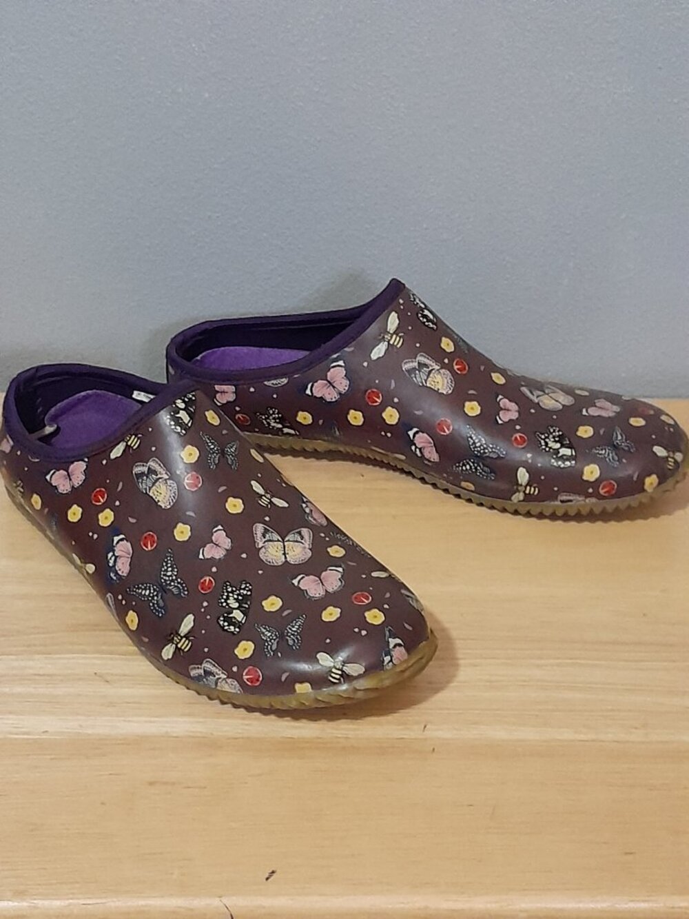 Western Chief Garden Clogs Rubber Slip On Purple Butterfly Size 9
